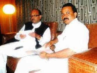 रउवा सभे भोजपुरी भाषीयन क भोजपुरी विकास संस्थान में स्वागत ह ऐसे जुड़ीं जुड़ के एकरा के आगे बढाई… भोजपुरी विकास संस्थान  के उत्पत्ति क कारण भोजपुरी भाषा अउर भोजपुरी भाषीयन क सम्पूर्ण विकास हो एही मंगल कामना के साथ जय भोजपुरी जय भोजपुरी जय भोजपुरी